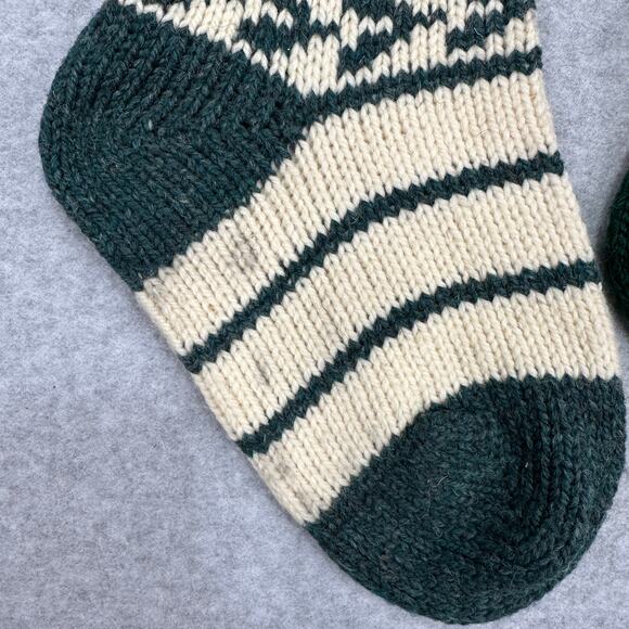 VTG Wool Knit Set of 4 Christmas Stockings Green Red White Fair Isle Cabincore - Picture 2 of 16